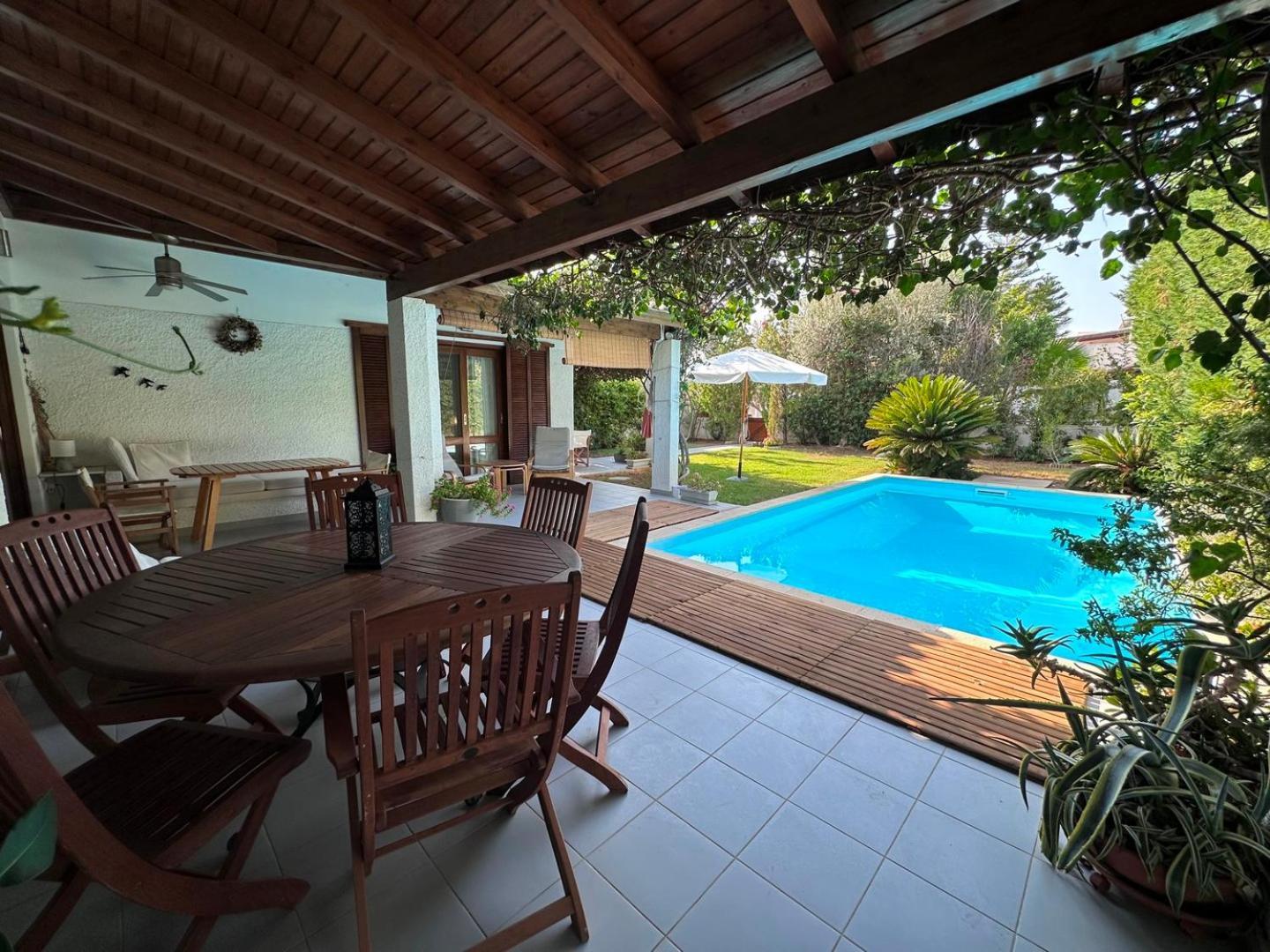 Villa Amy With A Pool In Porto Hydra By Goutos Properties Термисия Экстерьер фото